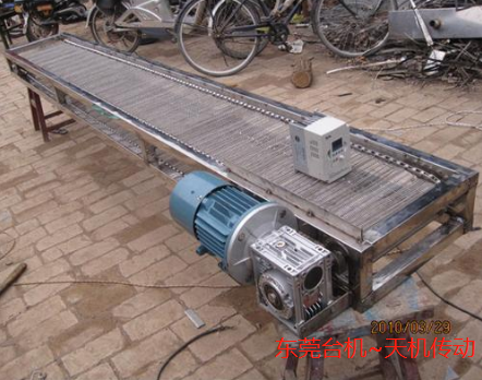 輸送機(jī) 輸送機(jī)